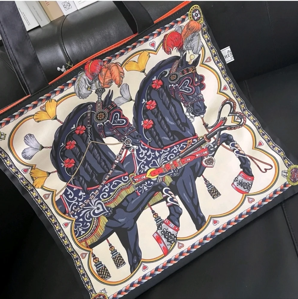 Hermès Multicolor Equestrian Design Tote, Birthday Gift, New! - Picture 3 of 8